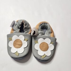 Ebooba Baby Kids Gray/White Leather Chamomile Flower Casual Slip-on Slipper 6-12